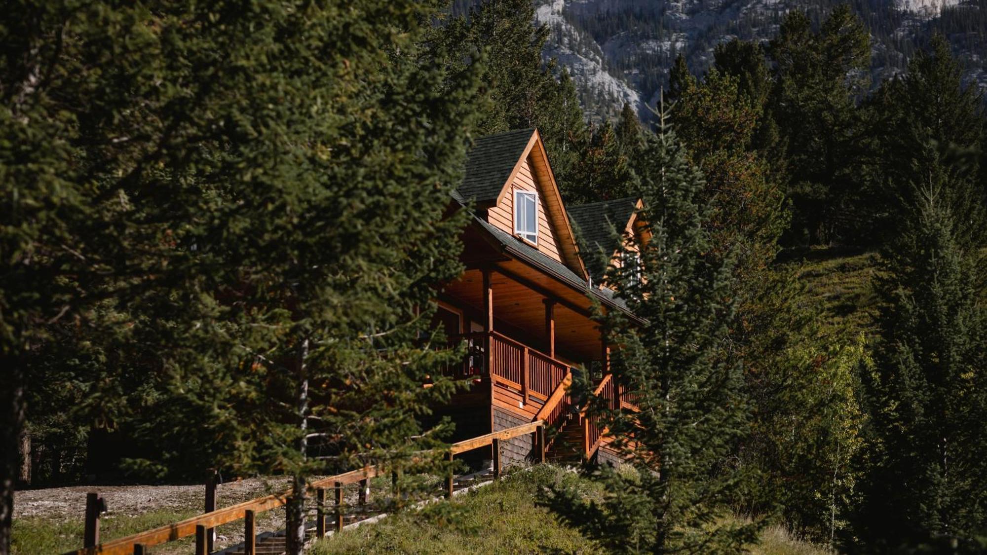 Canmore Alpine Hostel - Alpine Club Of Canada Buitenkant foto